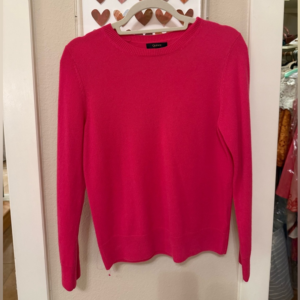 QUINCE NEVER WORN 100% CASHMERE